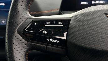 CUPRA Born V1