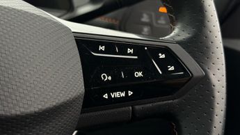 CUPRA Born V1