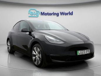 Tesla Model Y LONG RANGE AWD