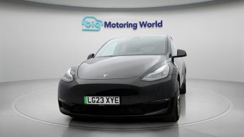 Tesla Model Y LONG RANGE AWD