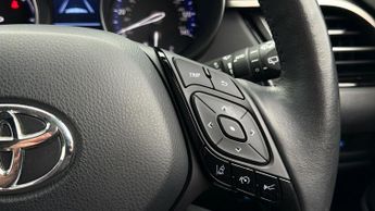 Toyota C-HR EXCEL