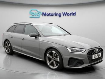 Audi A4 AVANT TFSI S LINE BLACK EDITION