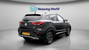 MG MG ZS EXCLUSIVE T-GDI