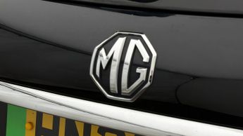 MG MG5 EXCLUSIVE