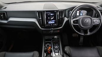 Volvo XC60 RECHARGE T6 R-DESIGN AWD