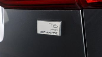 Volvo XC60 RECHARGE T6 R-DESIGN AWD