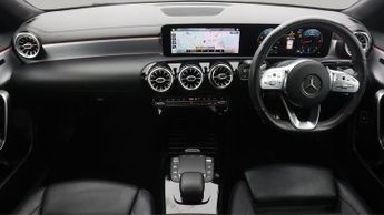 Mercedes-Benz CLA CLA 220 D AMG LINE PREMIUM PLUS