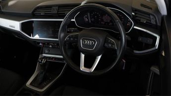 Audi Q3 TFSI E TECHNIK