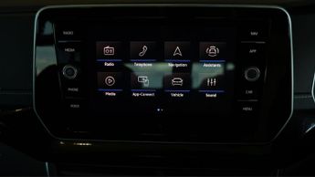 Volkswagen T-Cross R-LINE TSI DSG