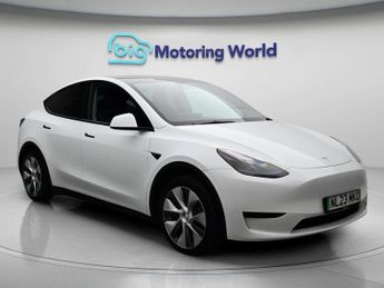 Tesla Model Y BASE