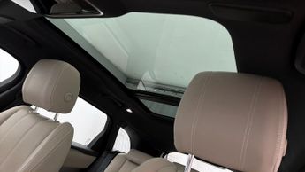Land Rover Range Rover Velar R-DYNAMIC SE