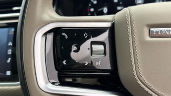 Land Rover Range Rover Velar R-DYNAMIC SE
