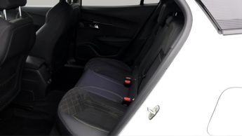 Peugeot E-2008 GT PREMIUM
