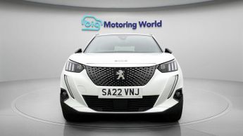 Peugeot E-2008 GT PREMIUM