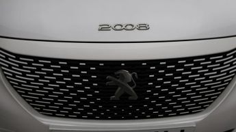 Peugeot E-2008 GT PREMIUM