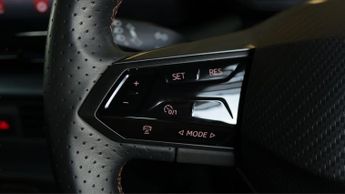 CUPRA Born V1
