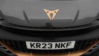 CUPRA Born V1