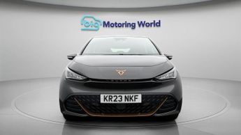 CUPRA Born V1