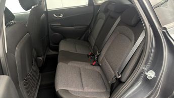 Hyundai KONA PREMIUM