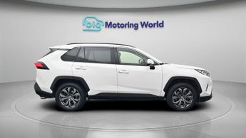 Toyota RAV4 VVT-I DESIGN