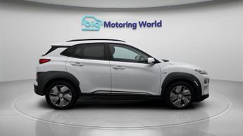 Hyundai KONA PREMIUM SE