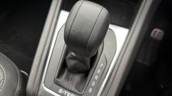 Renault Captur EVOLUTION E-TECH
