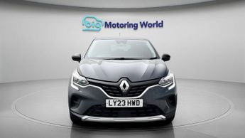 Renault Captur EVOLUTION E-TECH