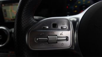 Mercedes-Benz GLA GLA 200 D AMG LINE