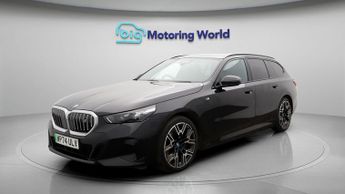 BMW i5 EDRIVE40 M SPORT