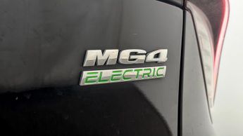 MG MG4 SE