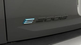 Peugeot E-2008 ALLURE