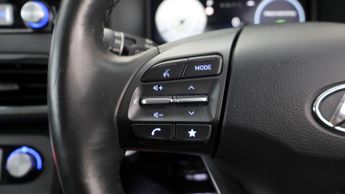 Hyundai KONA PREMIUM