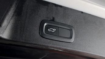 Volvo XC40 RECHARGE T4 CORE