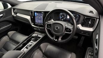 Volvo XC60 B4 R-DESIGN AWD