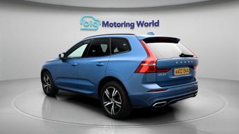 Volvo XC60 B4 R-DESIGN AWD