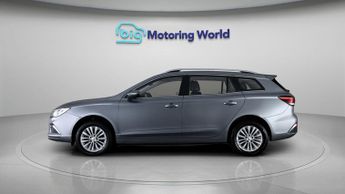 MG MG5 EXCLUSIVE