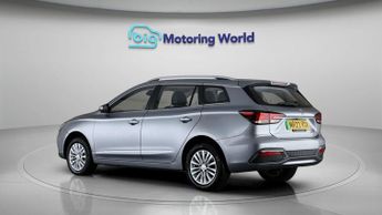 MG MG5 EXCLUSIVE