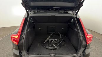 Volvo XC40 RECHARGE PLUS