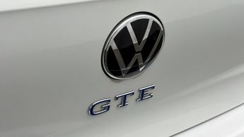 Volkswagen Golf GTE DSG