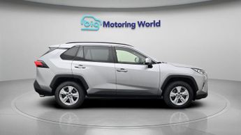 Toyota RAV4 VVT-I ICON