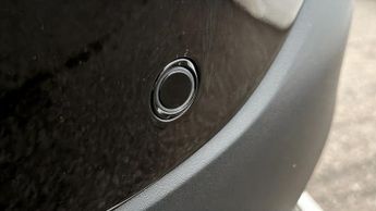 Mercedes-Benz EQA EQA 300 4MATIC AMG LINE