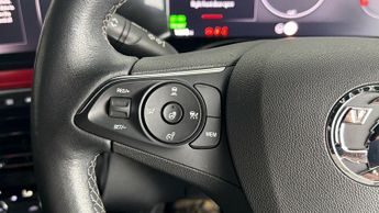 Vauxhall Mokka Electric SRI PREMIUM