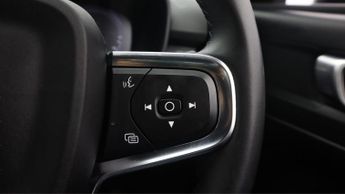 Volvo XC40 RECHARGE T4 CORE