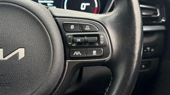 Kia Niro 4 PLUS
