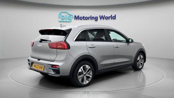 Kia Niro 4 PLUS