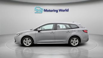 Toyota Corolla ICON TECH