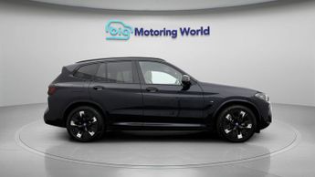 BMW iX3 M SPORT PRO