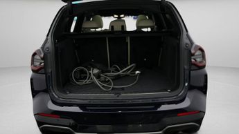 BMW iX3 M SPORT PRO