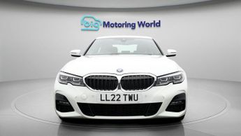 BMW 3 Series 330E M SPORT