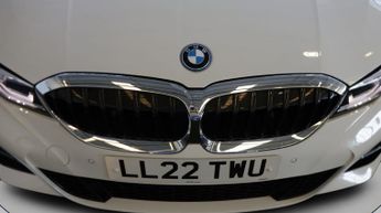 BMW 3 Series 330E M SPORT